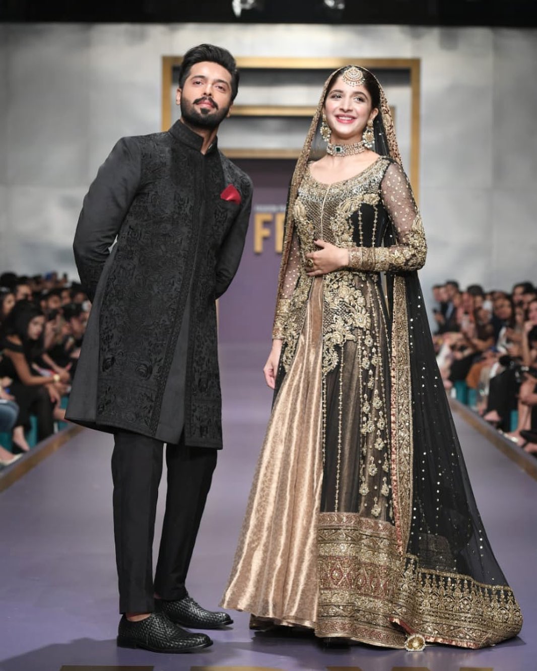 Fahad Mustafa and Mawra Hocane Walked at Ramp for Zainab Chottani at FPW19