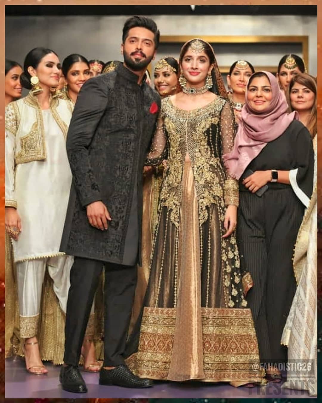 Fahad Mustafa and Mawra Hocane Walked at Ramp for Zainab Chottani at FPW19