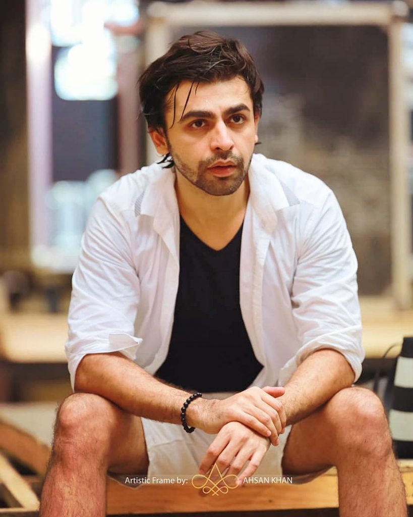 Farhan Saeed's Facebook account and page hacked