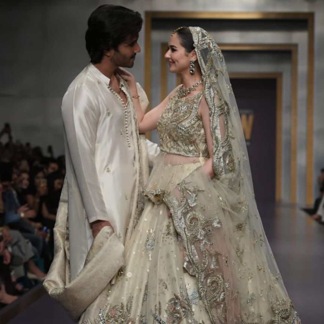 Feroze Khan and Hania Aamir Walked at Ramp for Sadaf Fawad Khan at FPW19