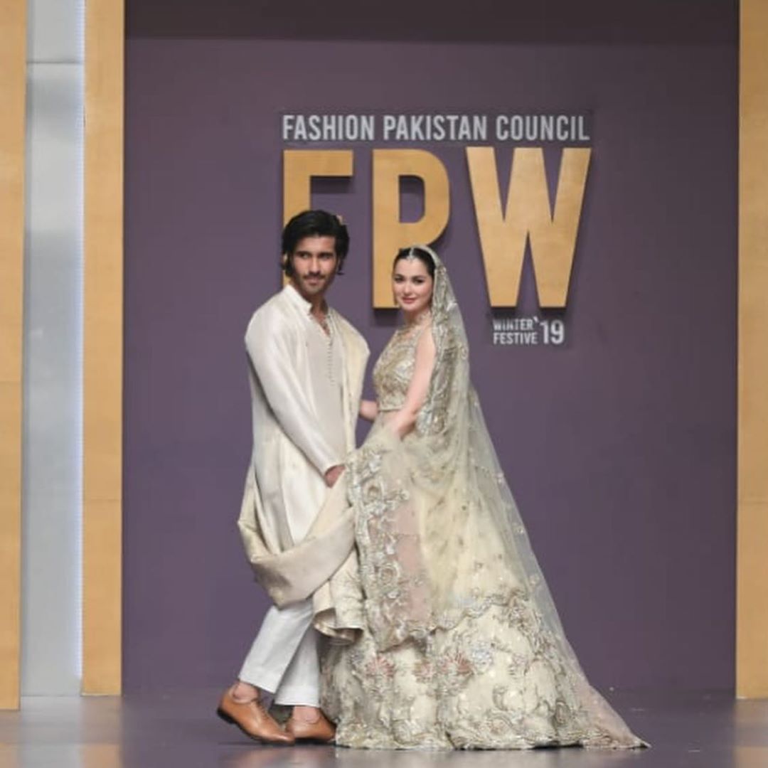 Feroze Khan and Hania Aamir Walked at Ramp for Sadaf Fawad Khan at FPW19