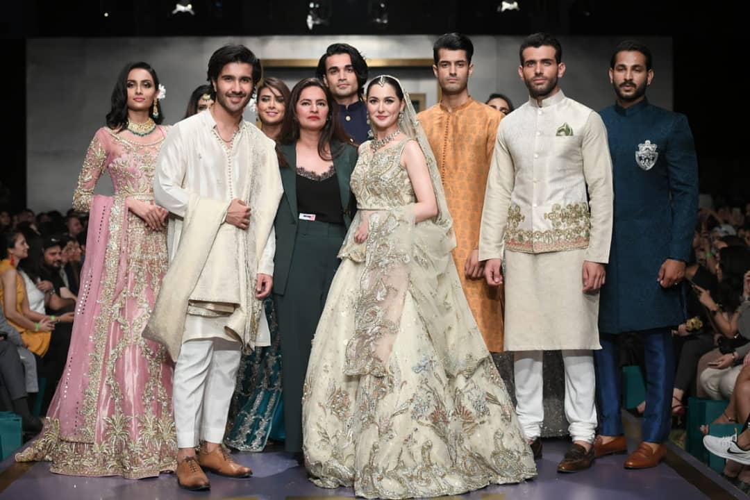 Feroze Khan and Hania Aamir Walked at Ramp for Sadaf Fawad Khan at FPW19