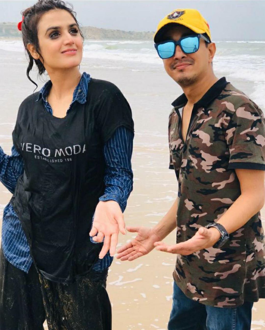 Hira Mani Shared Pictures with Her Brother in Law from a Family Picnic