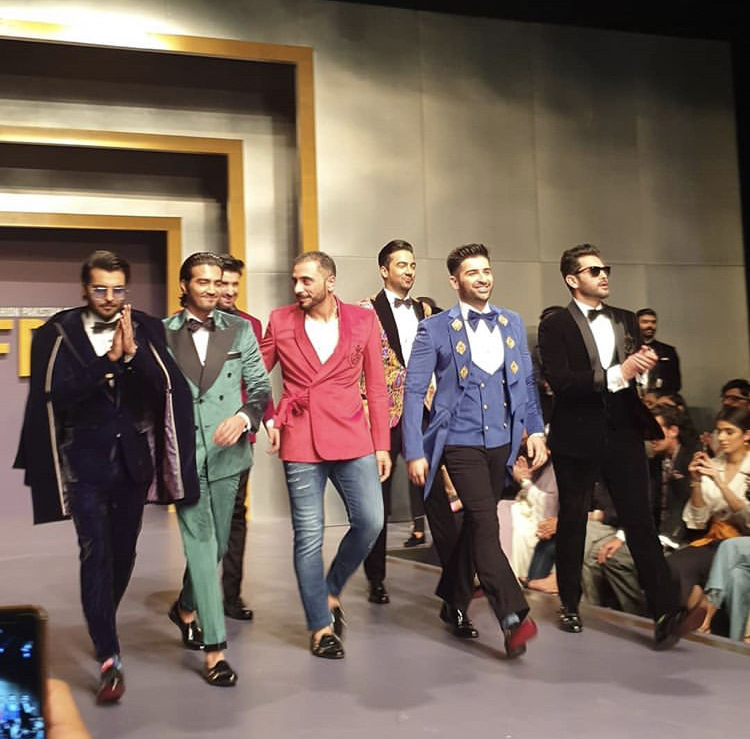 Humayun Alamgir’s Showstoppers Dancing On The Ramp Of FPW 2019