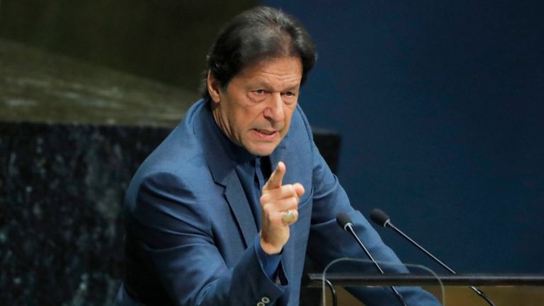 30 Pakistani Celebrities Who Support Prime Minister Imran Khan