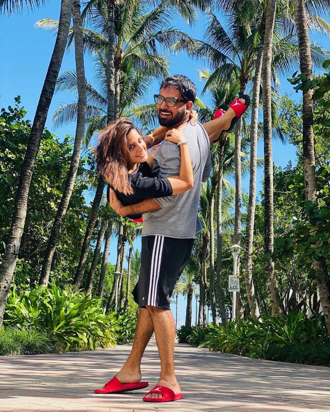 Latest Clicks of Couple Actors Iqra Aziz and Yasir Hussain in Miami USA