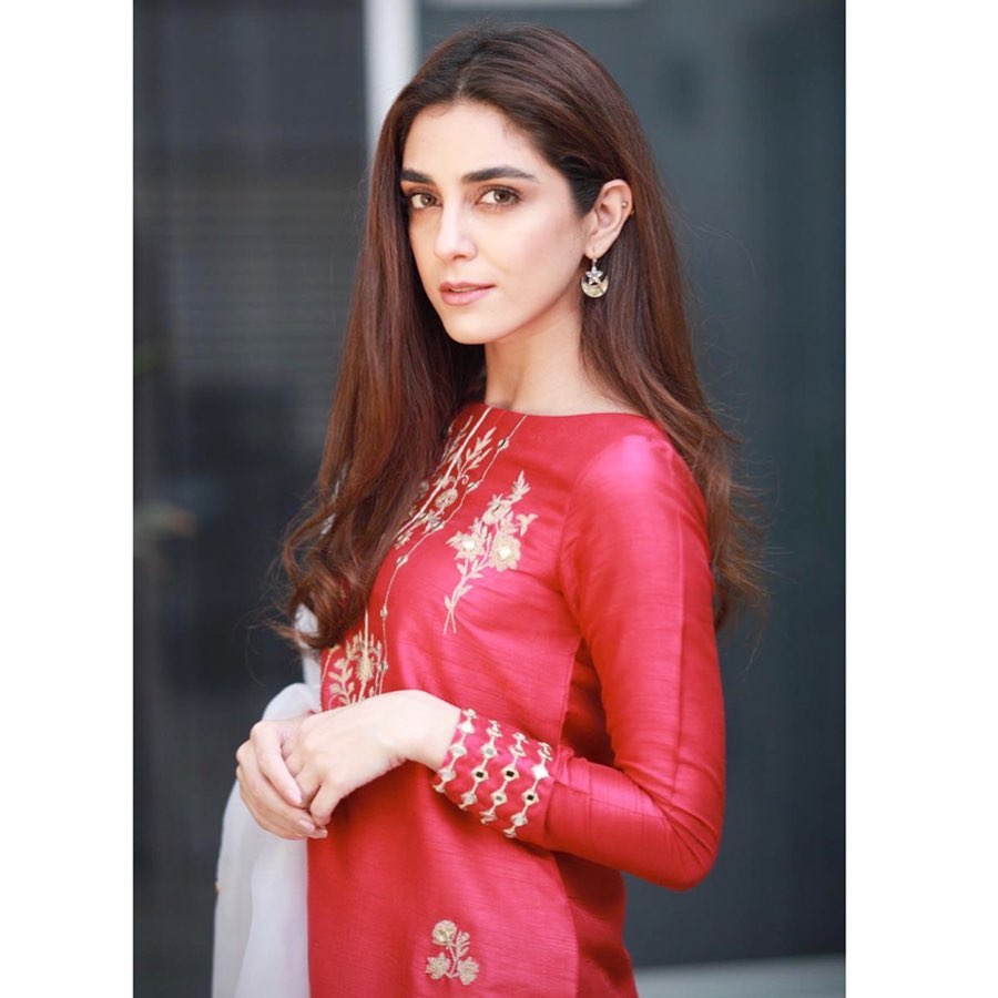 Latest Beautiful Clicks of Actress Maya Ali