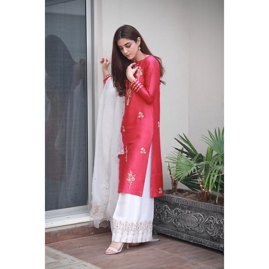 Latest Beautiful Clicks of Actress Maya Ali