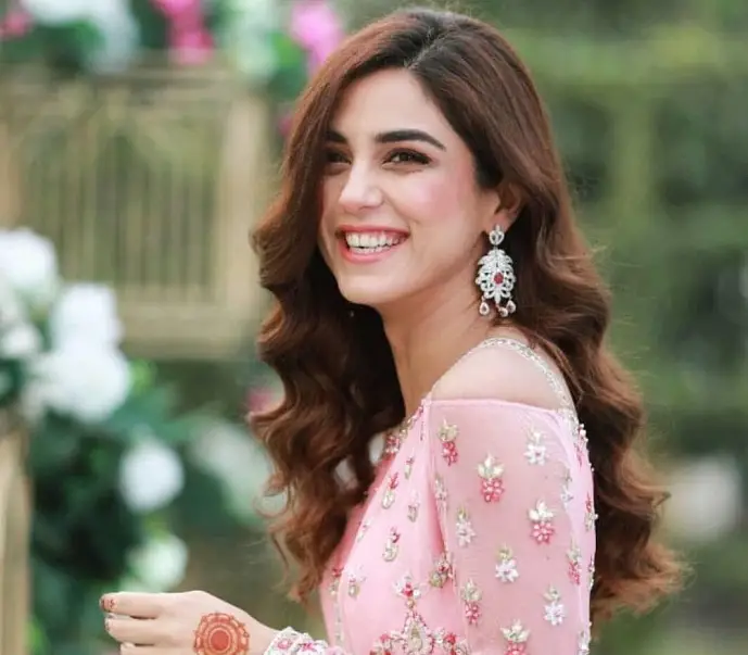 Maya Ali's Style Transformation and Weight Loss Pictures