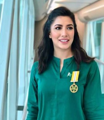 30 Pakistani Celebrities Who Support Prime Minister Imran Khan