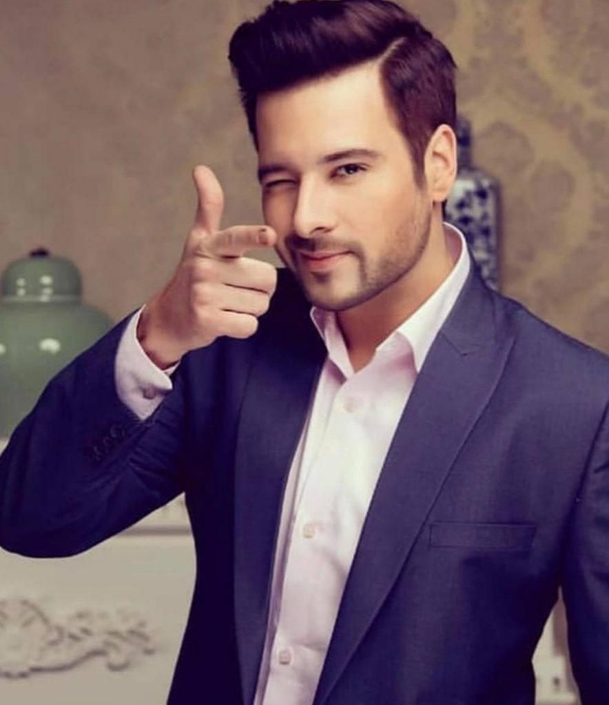 Mikaal Zulfiqar Spent Christmas Holiday With Daughters