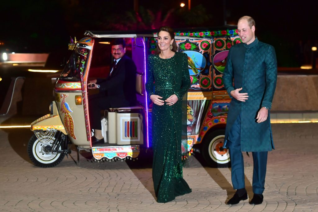 Mehwish Hayat Is Delighted After Meeting The Royal Couple