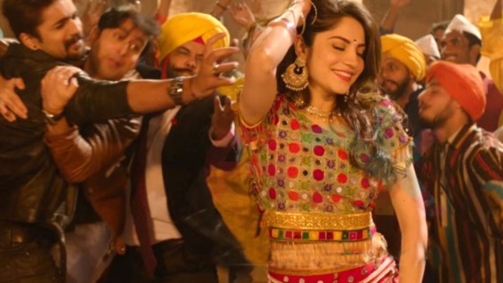 Neelam Muneer Did An Item Song In Order To Serve The Country