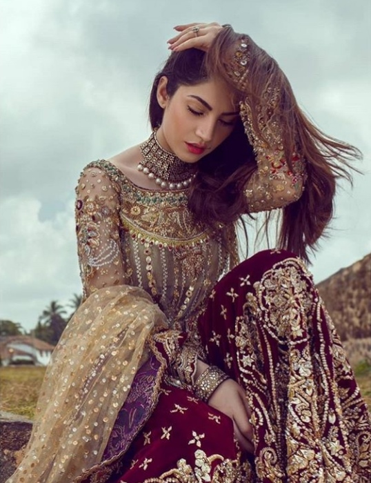 Latest Photo Shoot of Beautiful Actress Neelum Muneer