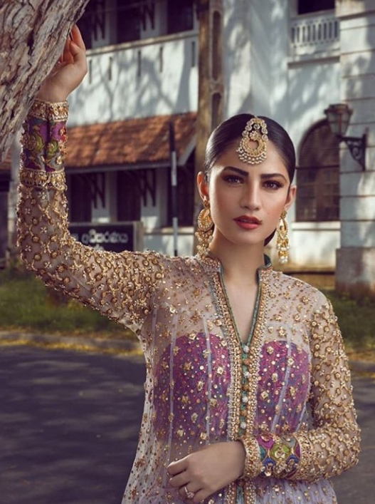 Latest Photo Shoot of Beautiful Actress Neelum Muneer