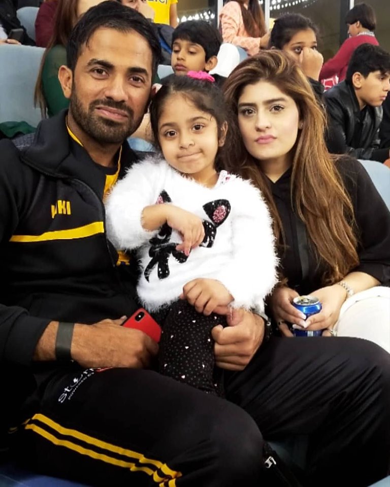 Pakistani Cricketers’s Latest Pictures With Their Wives And Kids