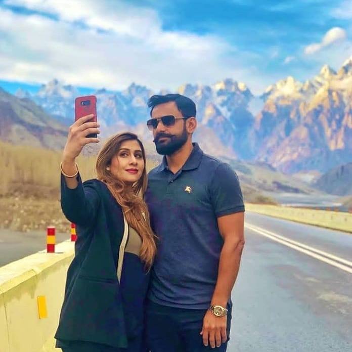 Pakistani Cricketers’s Latest Pictures With Their Wives And Kids