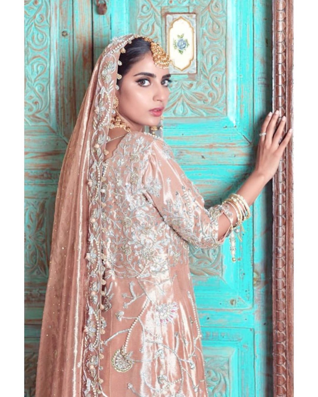 Beautiful Bridal Photo Shoot of Actress Saboor Ali for Amna Arshad ...