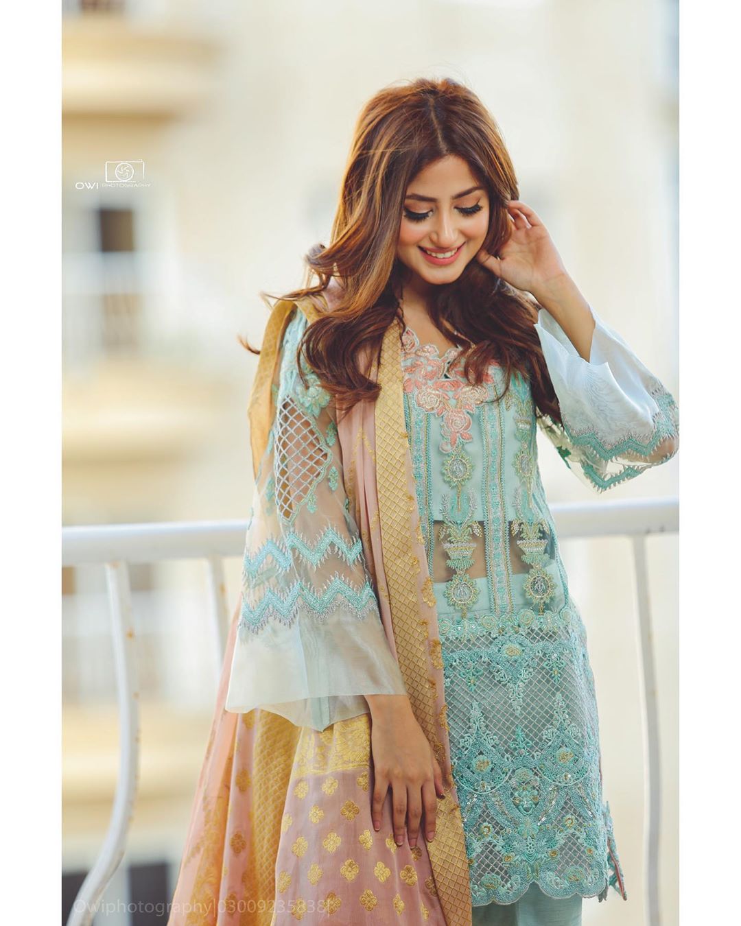 Latest Beautiful Photo Shoot of Gorgeous Actress Sajal Ali