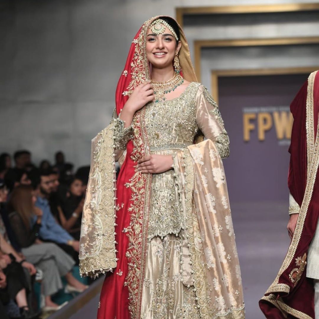 Sarah Khan and Wahaj Ali Walked at Ramp for Deepak Perwani at FPW19