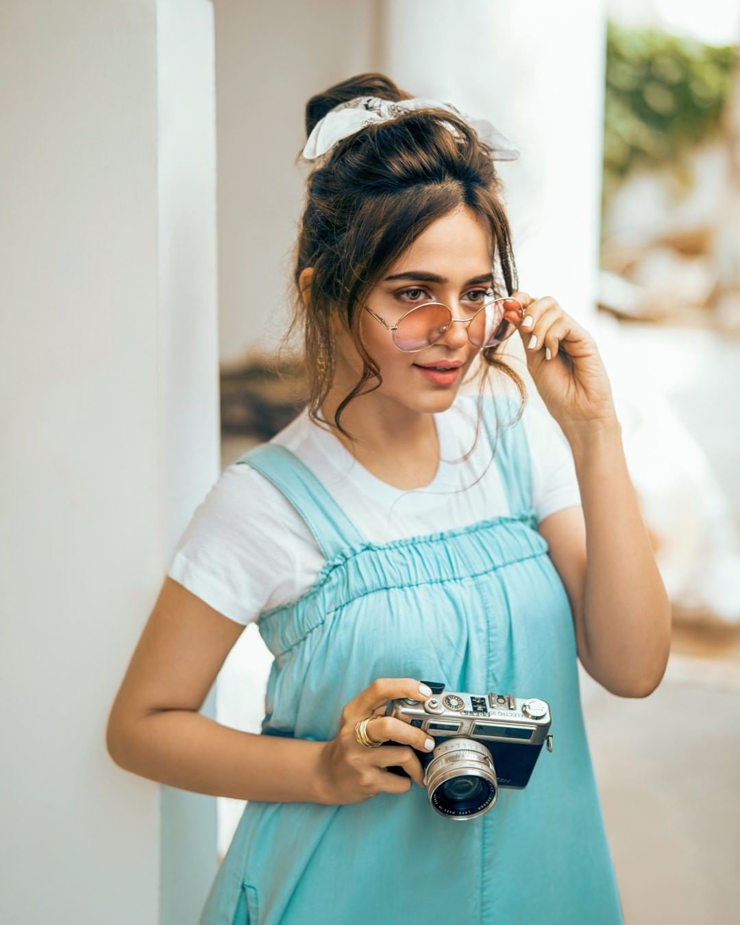 Sumbul Iqbal is Looking Gorgeous in her trendy look for Latest Photo shoot