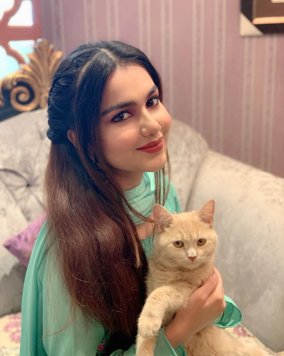 Latest Beautiful Clicks of Syeda Tuba Aamir