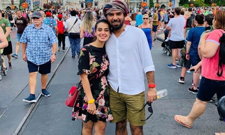 A Girl Criticized Yasir Hussain For Wearing Shorts With Hairy Legs And ...