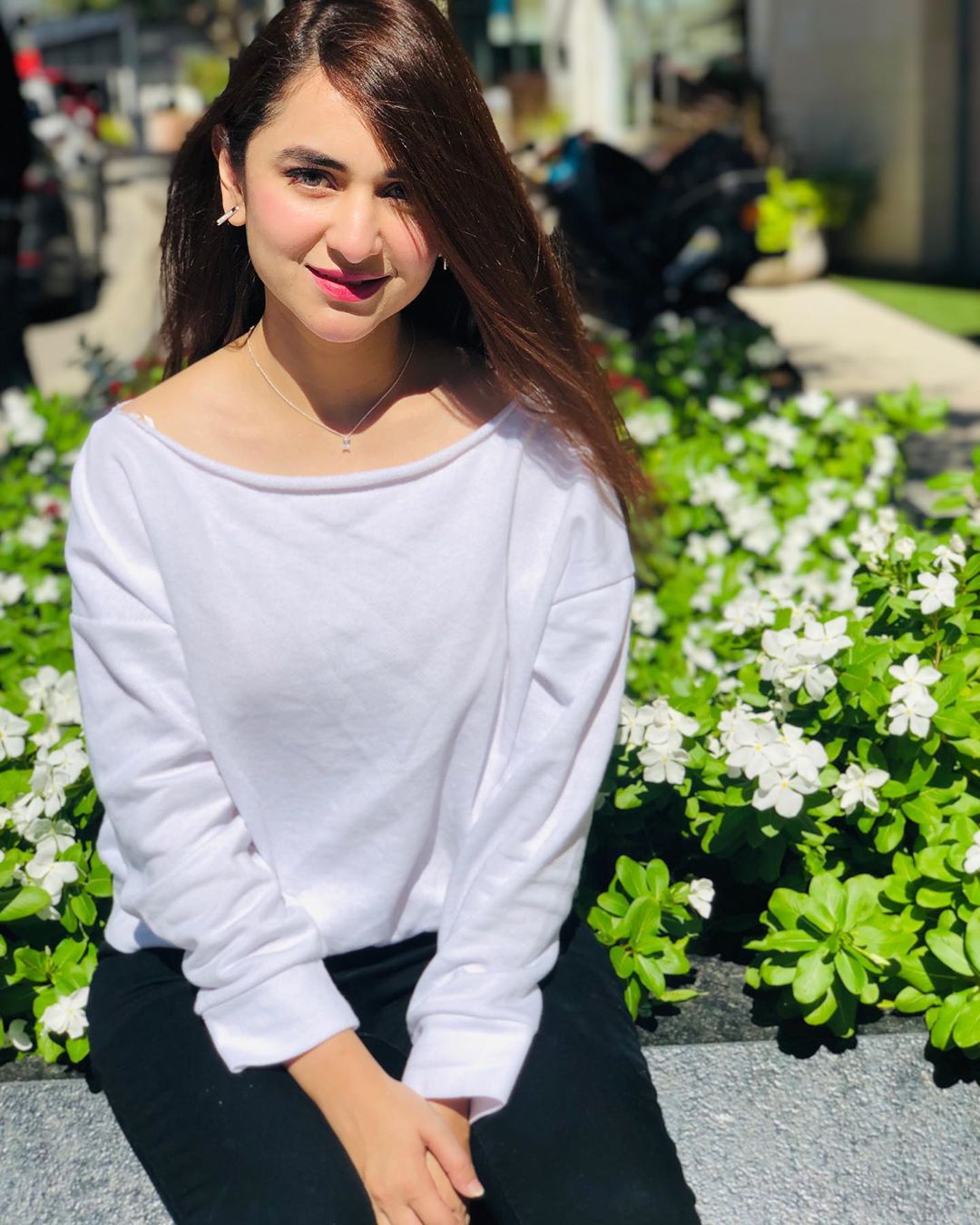 Latest Clicks of Talented & Beautiful Actress Yumna Zaidi