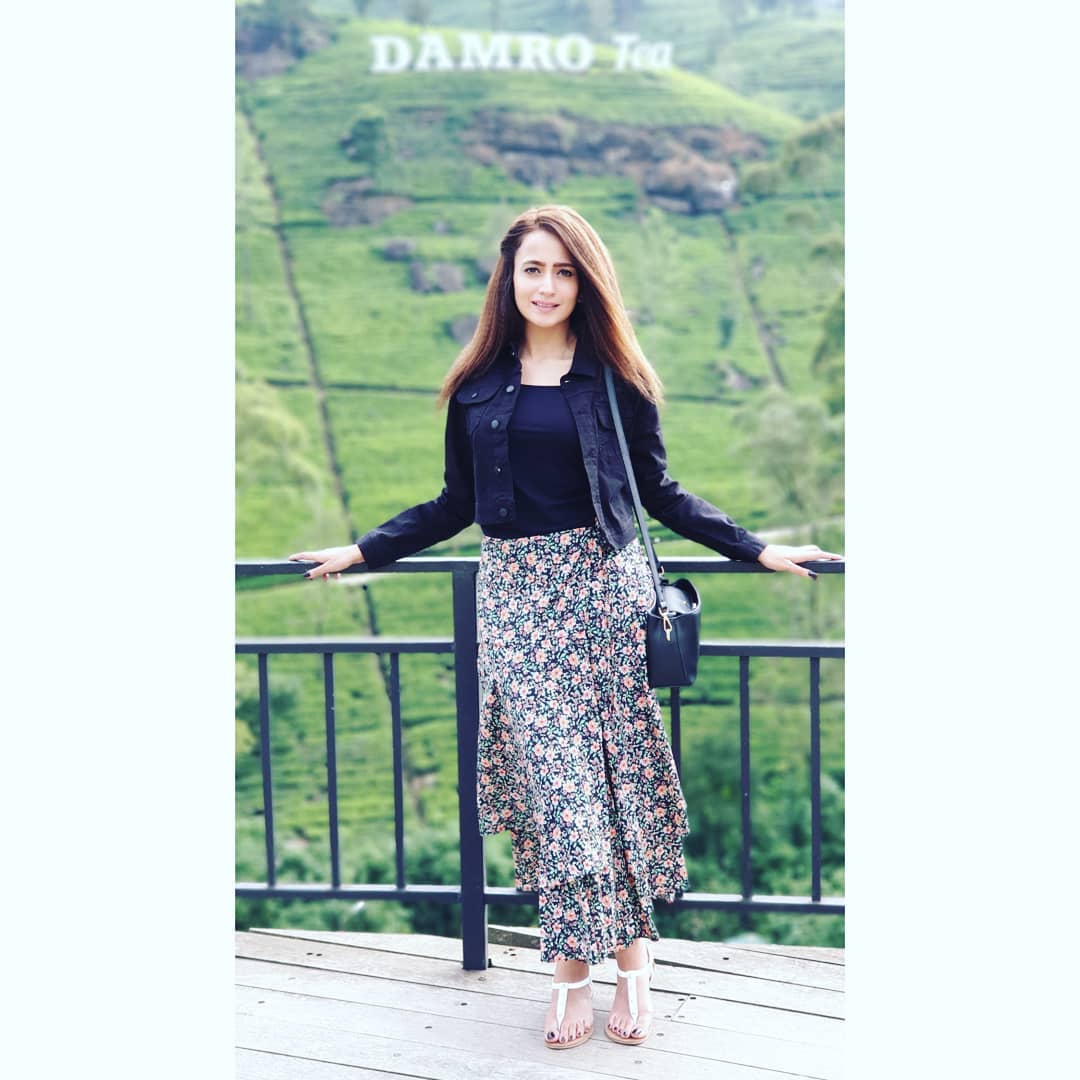 Latest Clicks of Zarnish Khan From Damro Tea Lands Sri Lanka