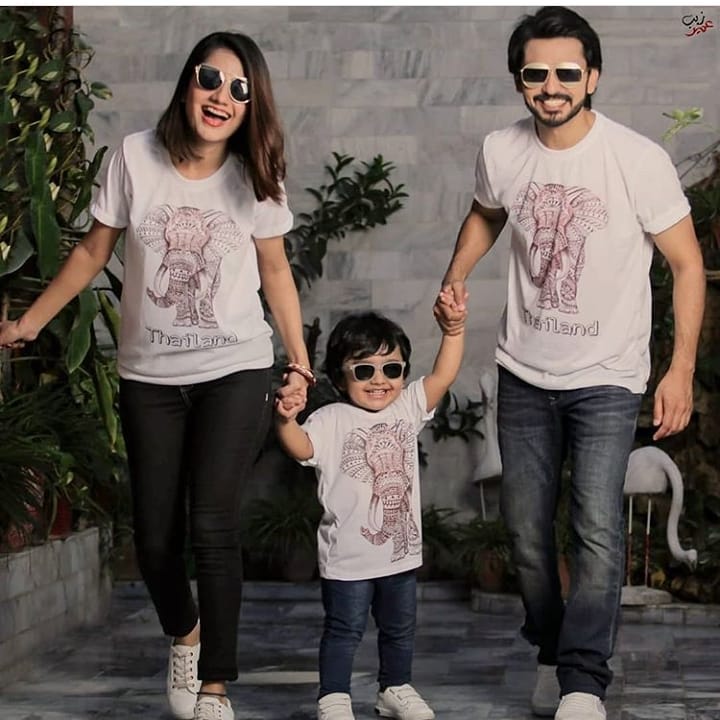 Latest Clicks of Actors Bilal Qureshi with his Wife Uroosa Qureshi and Son