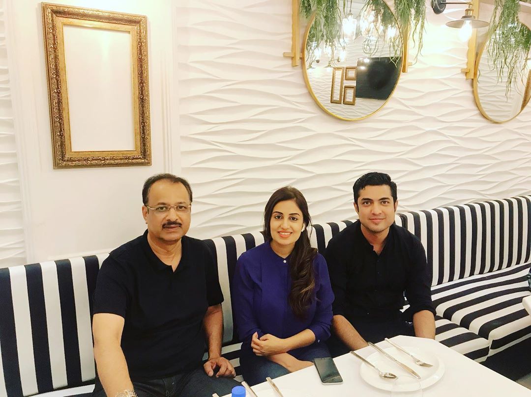 Actor Fahad Mustafa Having Dinner at Iqrar ul Hassan Restaurant in Karachi