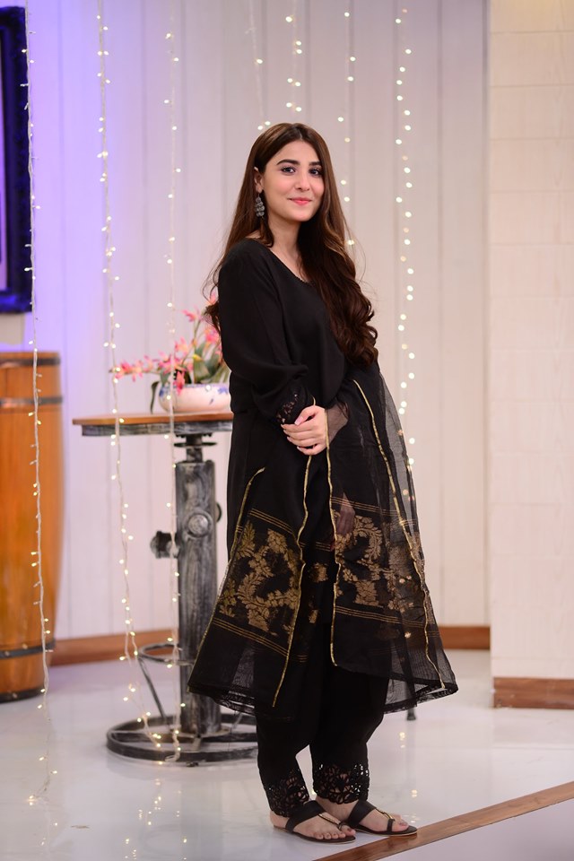 Latest Clicks of Beautiful Hina Altaf From Morning Shows of Nida Yasir and Nadia Khan