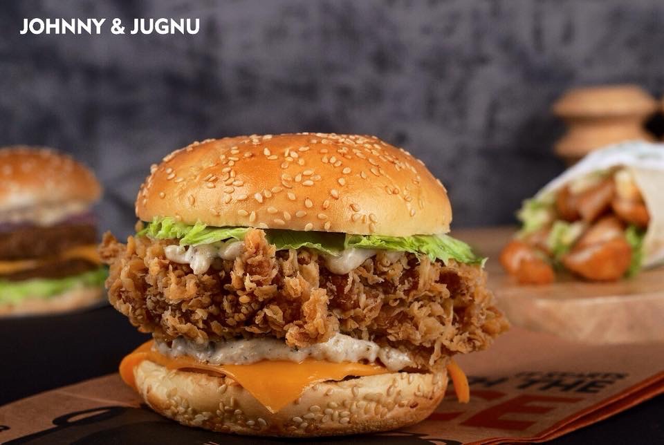 Must try burger joints in Lahore