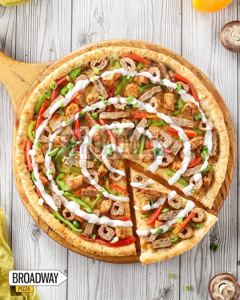 Pizza places to try out in Lahore