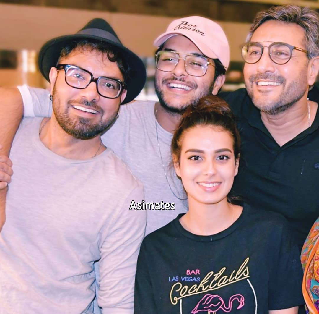 Beautiful Pictures of Iqra Aziz and Yasir Hussain at Disney Land USA