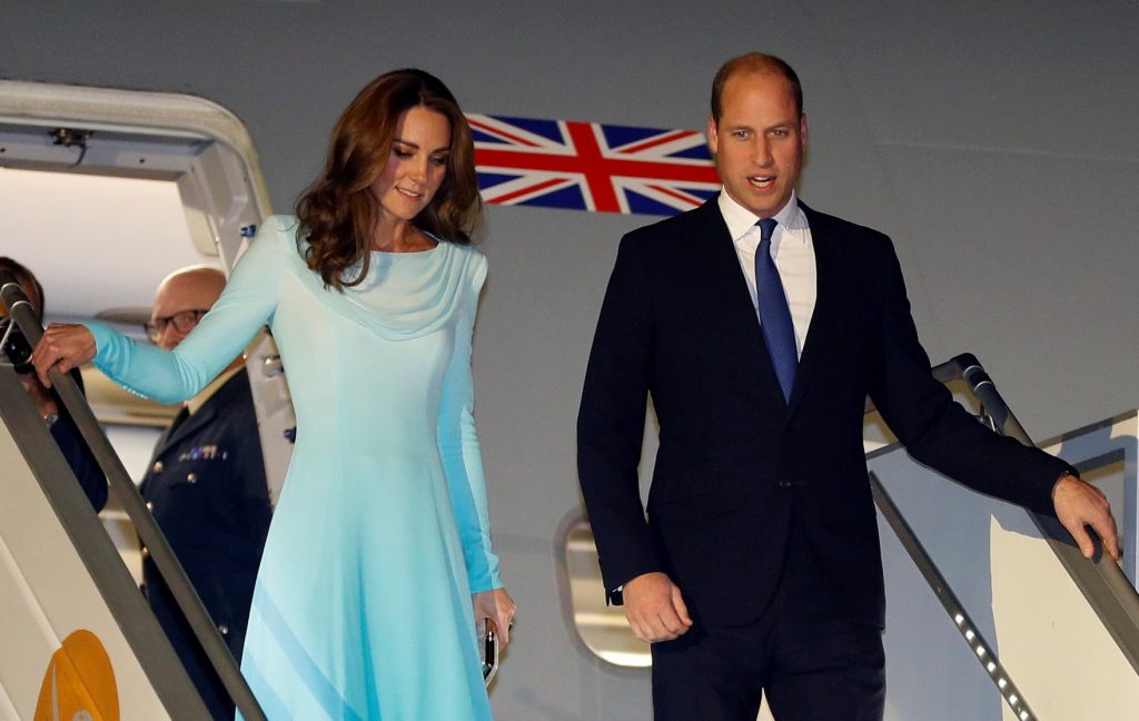Prince William and Kate Middleton begin Pakistan tour with winning hearts