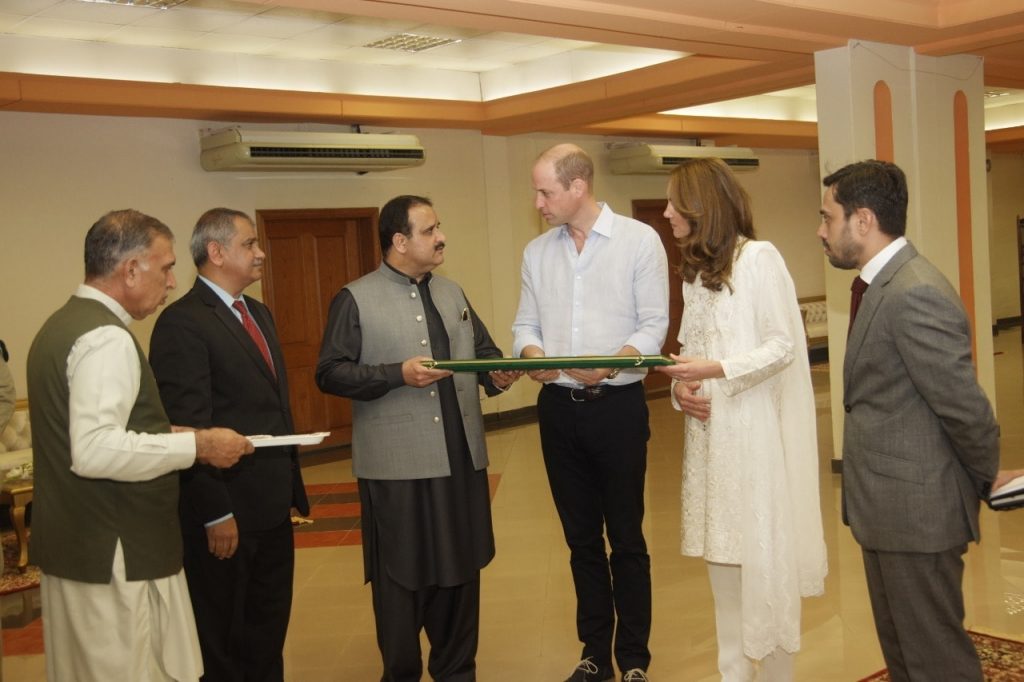 Prince William, Kate Middleton visit Lahore on a one-day tour of the city