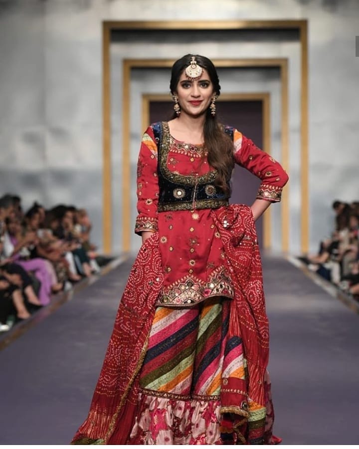 Beautiful Saboor Aly Walked on Ramp at Fashion Pakistan Week-Winter Festive ’19