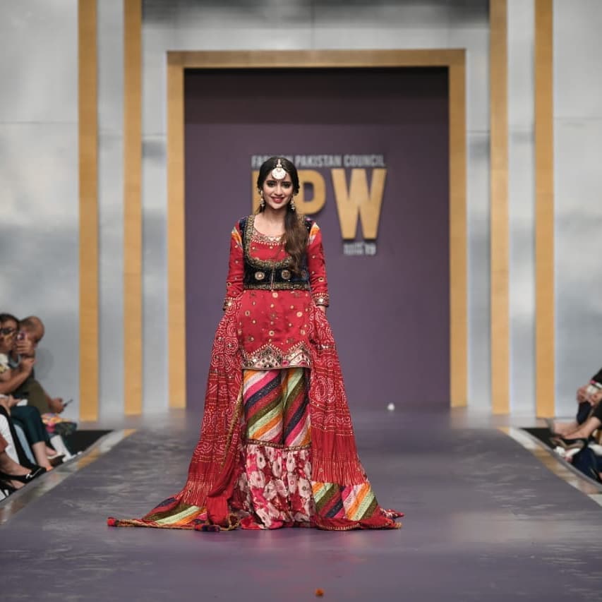 Beautiful Saboor Aly Walked on Ramp at Fashion Pakistan Week-Winter Festive ’19