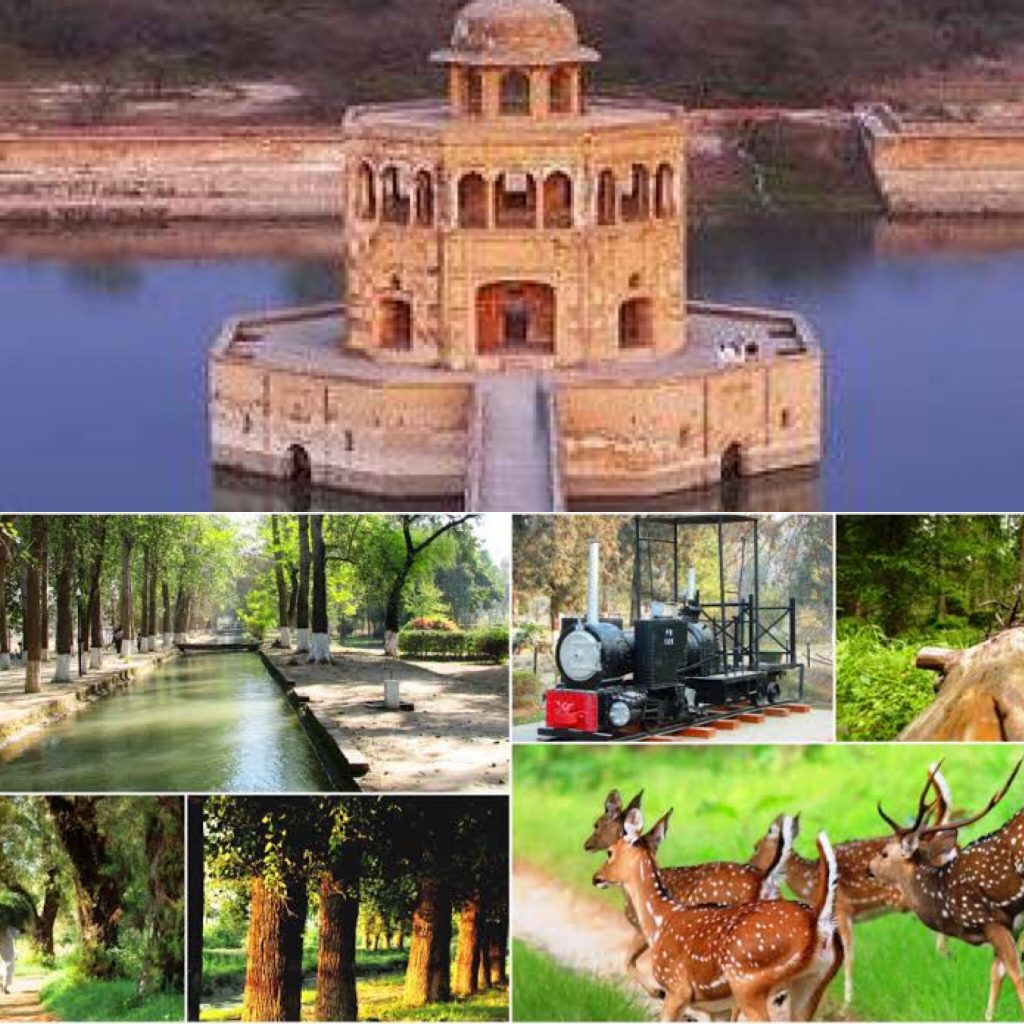 Places to go for one day trips from Lahore