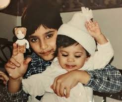 Ahad Raza Mir shares cute picture from childhood | Reviewit.pk