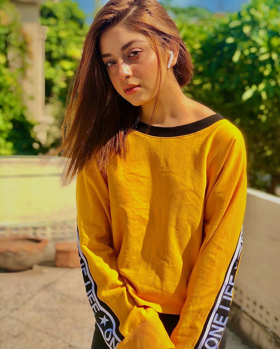 Latest Clicks of Young and Gorgeous Alizeh Shah