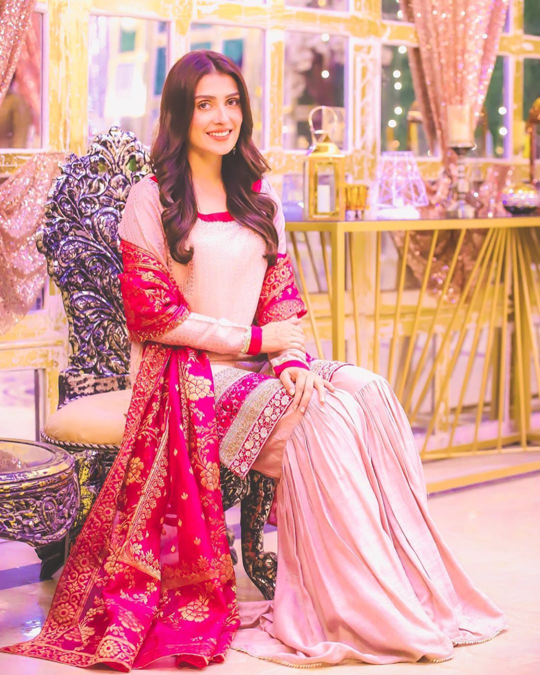 Ayeza Khan's Latest Beautiful Clicks