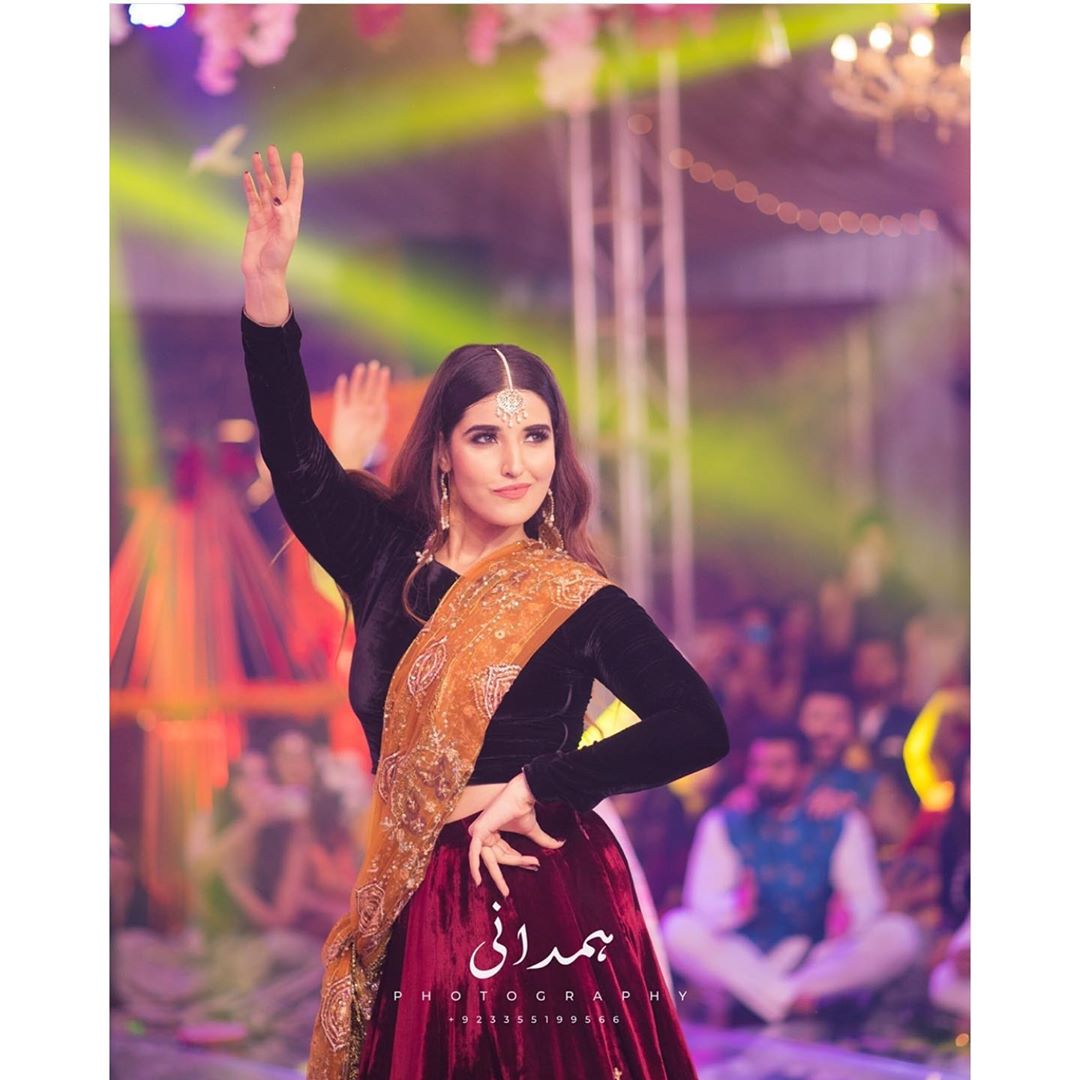 Beautiful Clicks of Gorgeous Hareem Farooq from Recent Wedding Event