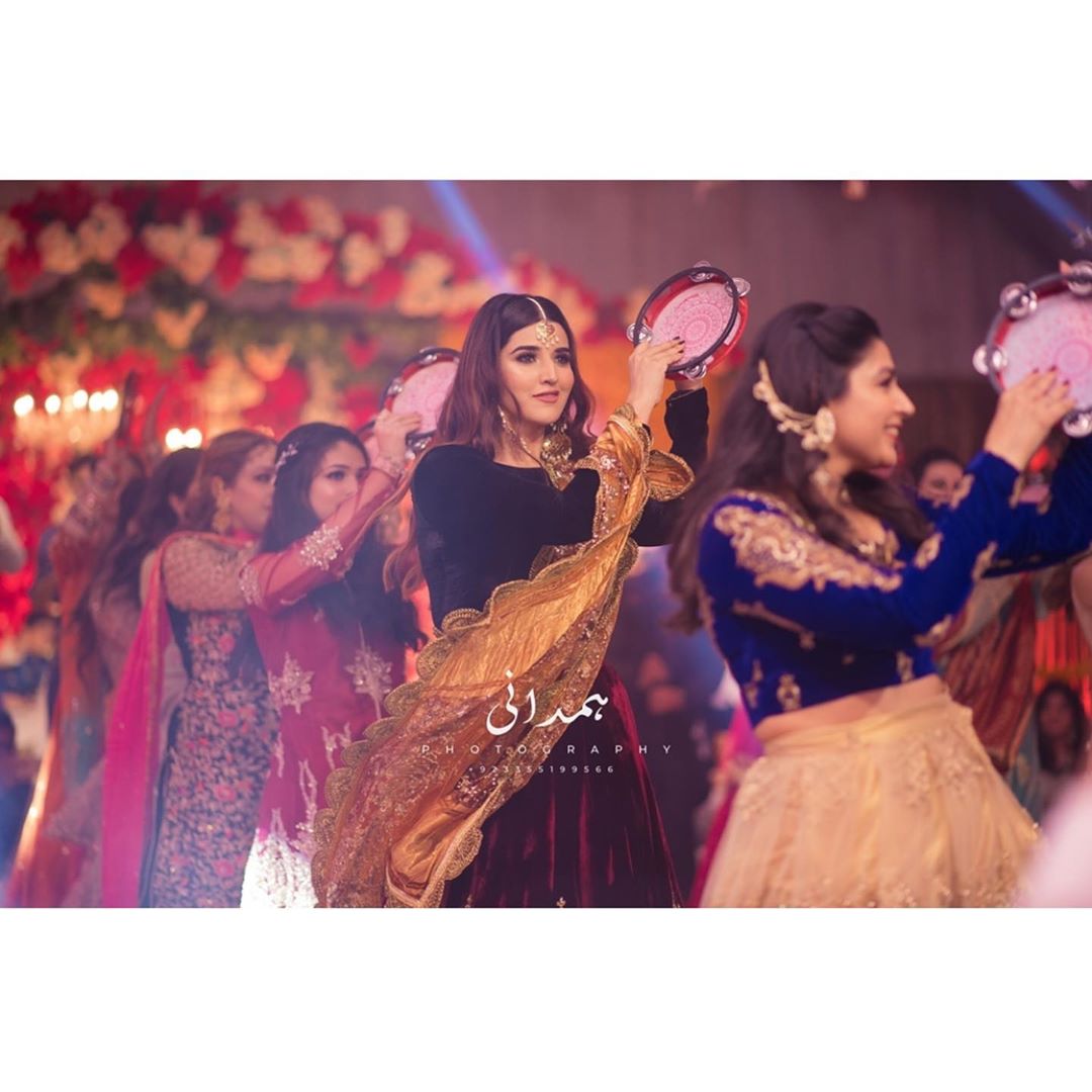 Beautiful Clicks of Gorgeous Hareem Farooq from Recent Wedding Event