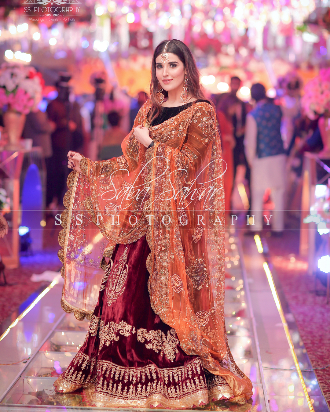 Beautiful Clicks of Gorgeous Hareem Farooq from Recent Wedding Event