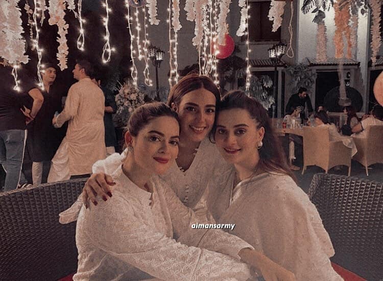 Iqra Aziz Celebrated her 22nd Birthday with Yasir Hussain and Close Friends