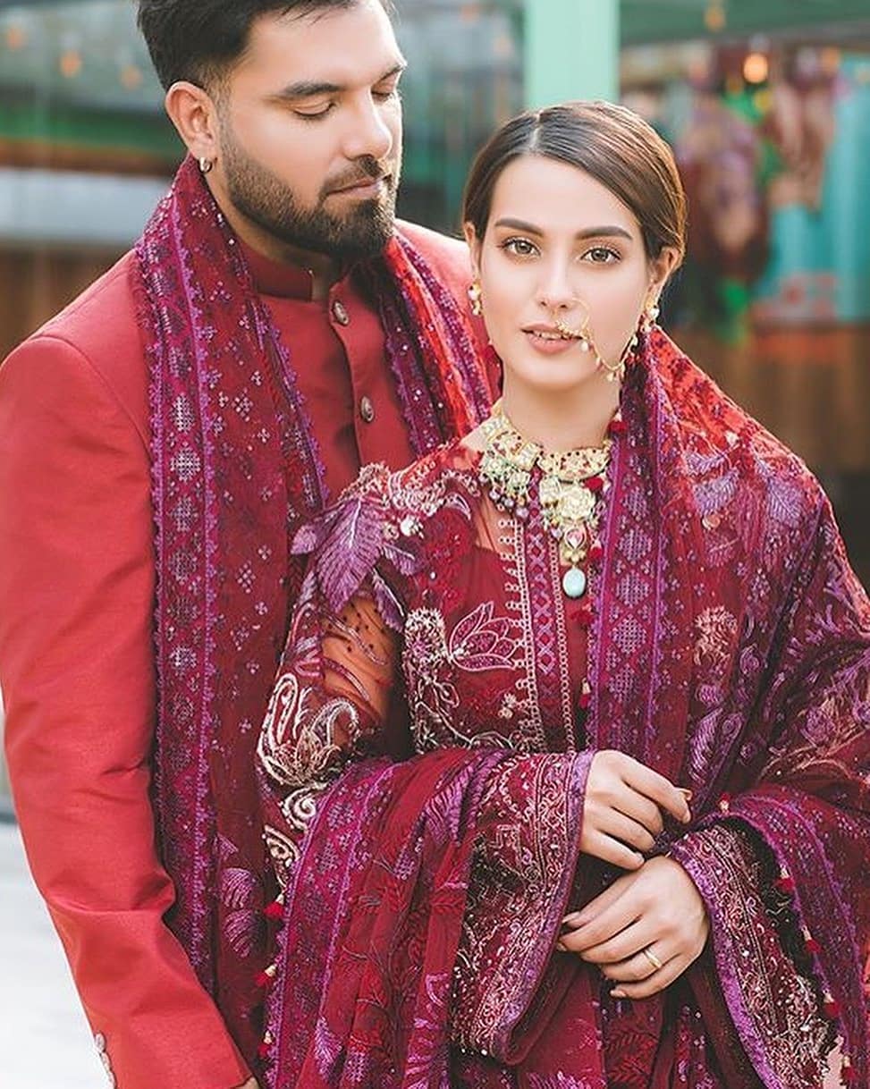 Latest Beautiful Photo Shoot of Iqra Aziz and Yasir Hussain | Reviewit.pk