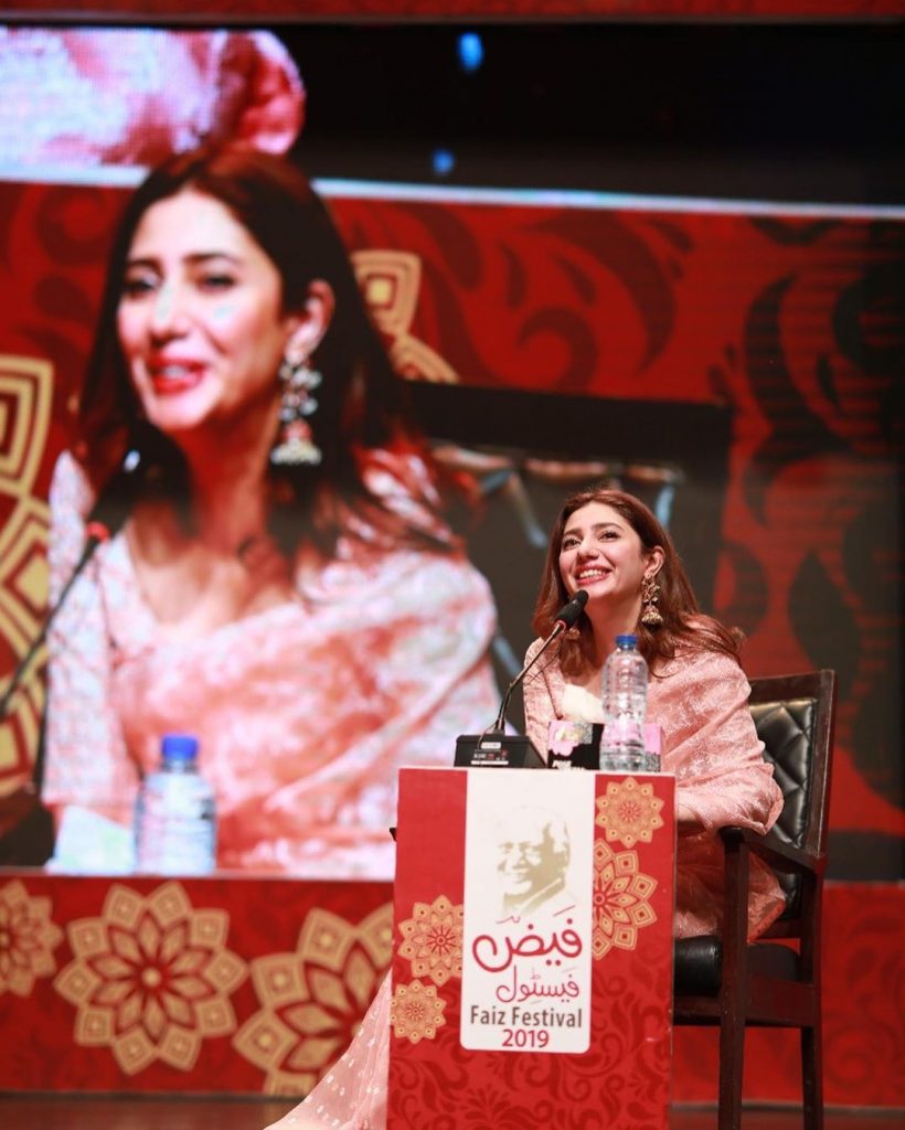 Mahira Khan Attended Faiz Literature Festival