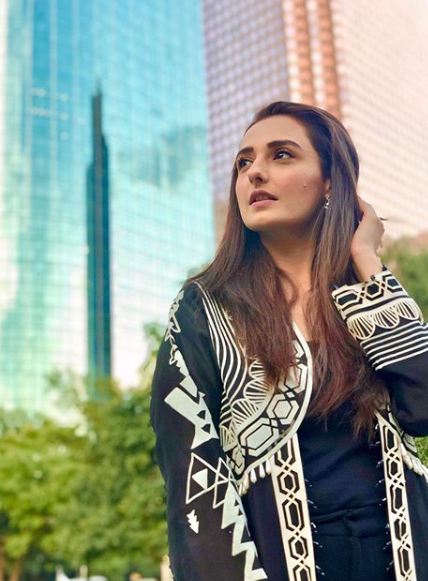 Latest Beautiful Winter Clicks of Actress Momal Sheikh